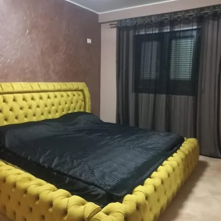 Aparment Apartment *