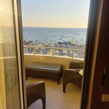 Aparment * Golem (Tirana)
